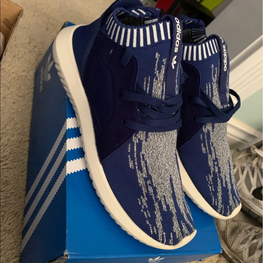 Adidas Womens Tubular Defiant Primeknit